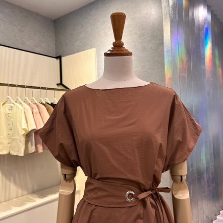 백밴딩 벨티드 롱 원피스