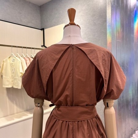 백밴딩 벨티드 롱 원피스