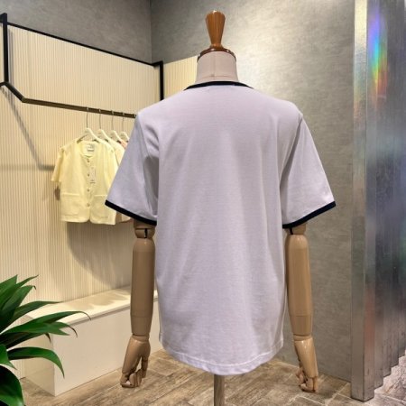 배색 라인 레터링 티셔츠