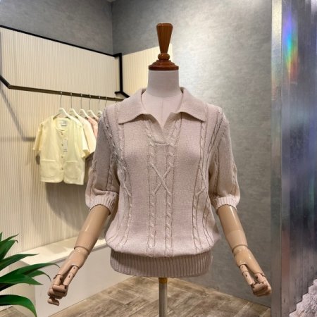 꽈배기 카라 니트