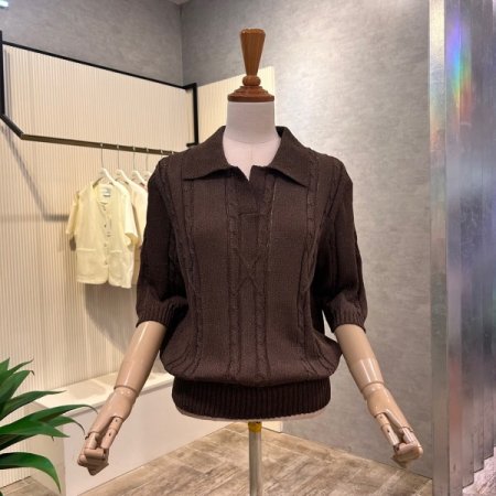 꽈배기 카라 니트