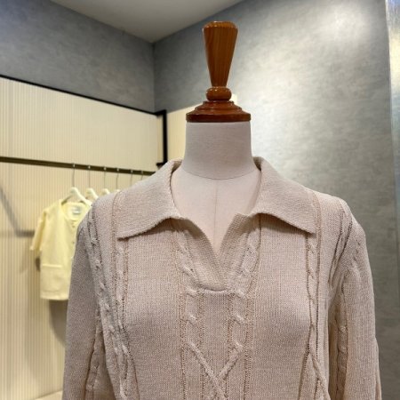 꽈배기 카라 니트