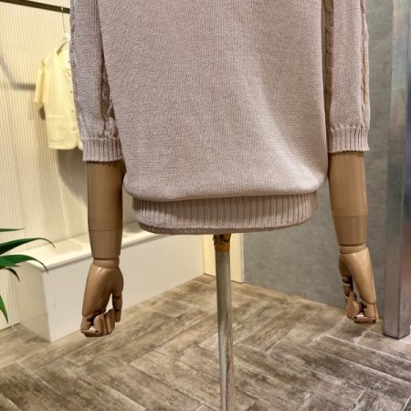 꽈배기 카라 니트