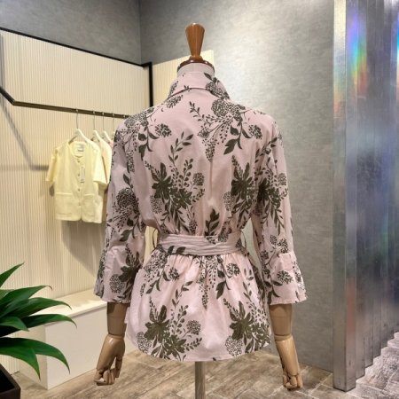 벨티드 카라 나염 셋업 블라우스