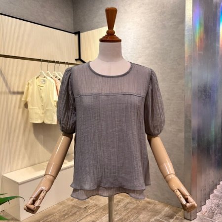 시스루 라운드 블라우스