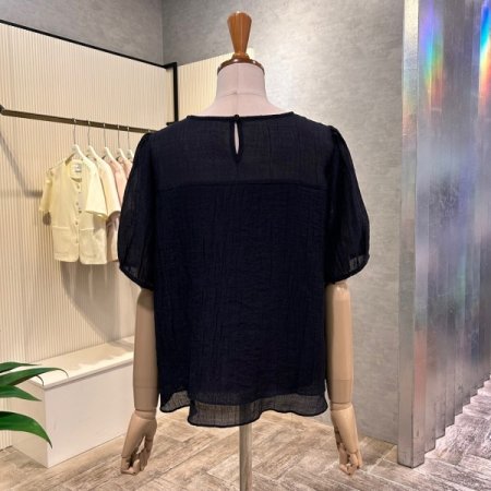 시스루 라운드 블라우스