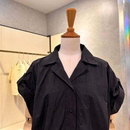 롤업 캡소매 카라 스트링 셔츠