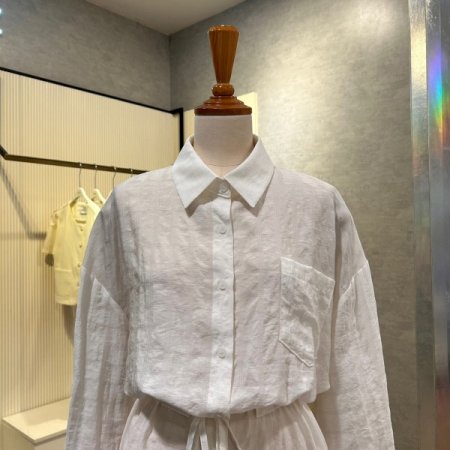 스트랩 카라 박시 하프 셔츠