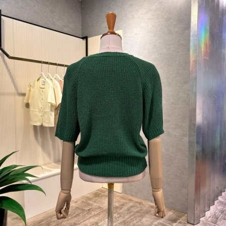 라운드 컬러 니트