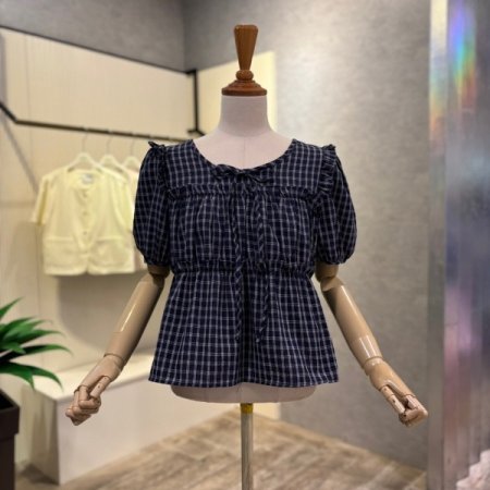 프릴 체크 리본 블라우스