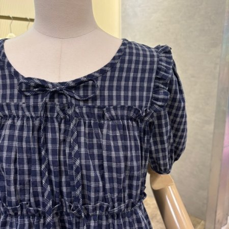 프릴 체크 리본 블라우스