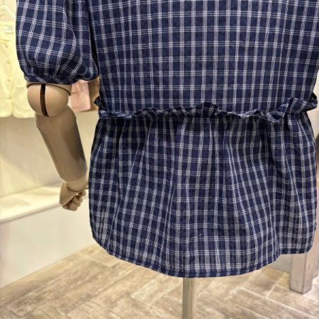 프릴 체크 리본 블라우스