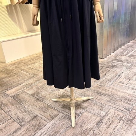 V넥 밴딩 지퍼 원피스