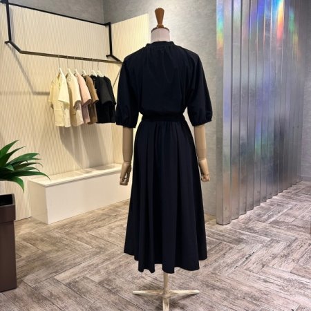 V넥 밴딩 지퍼 원피스