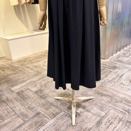 V넥 밴딩 지퍼 원피스