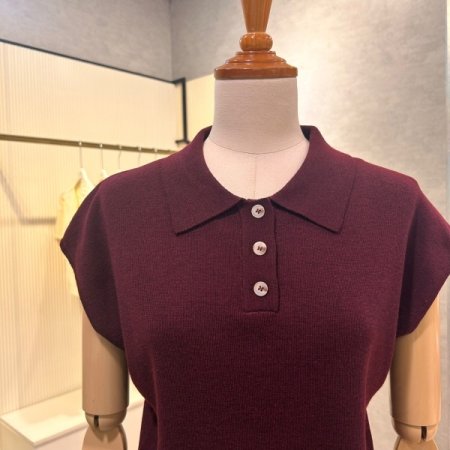 카라 캡소매 니트