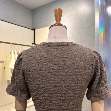 셔링 엠보싱 반팔 티셔츠