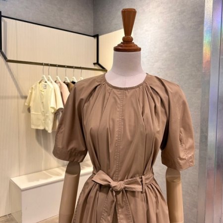 라운드 플리츠 롱 원피스