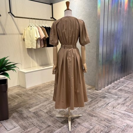 라운드 플리츠 롱 원피스