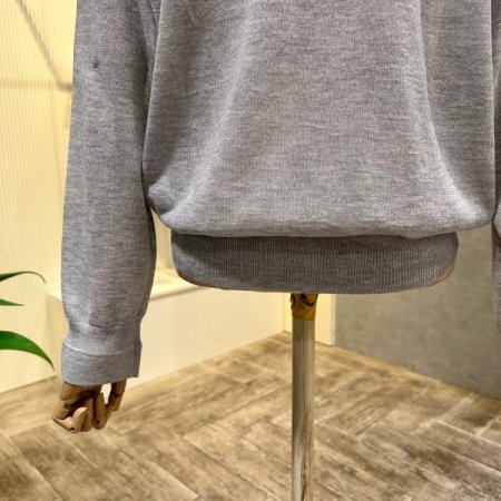 레터링 심플 니트