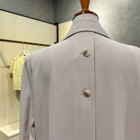 레터링 롤업 소매 자켓