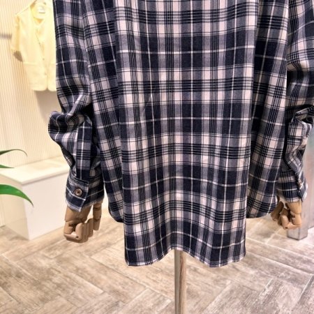 레터링 포켓 체크셔츠