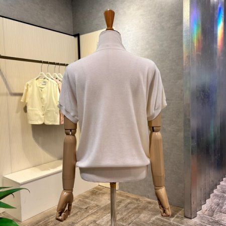 나그랑 단추 하이넥 니트