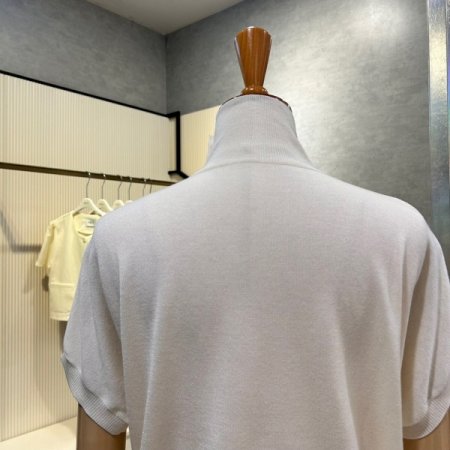 나그랑 단추 하이넥 니트