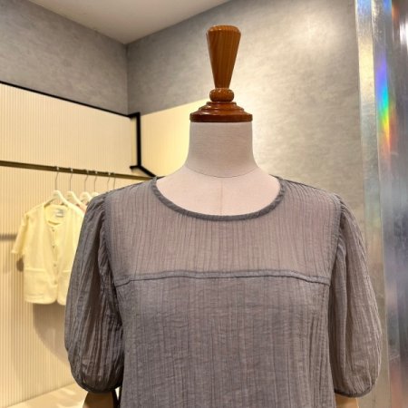 시스루 라운드 반팔 블라우스