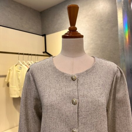 플리츠 소매 단추 크롭 자켓