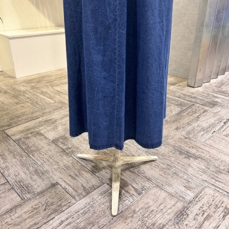 백 밴딩 다트 플레어 롱 스커트