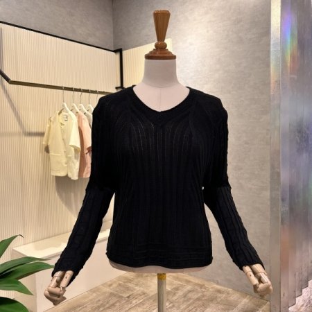 V넥 크롭 골지 니트