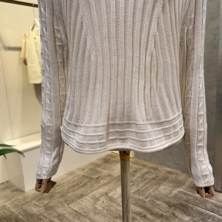 V넥 크롭 골지 니트