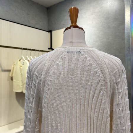 V넥 크롭 골지 니트