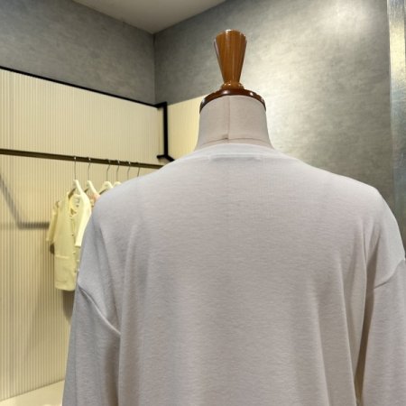 라운드 레터링 티셔츠