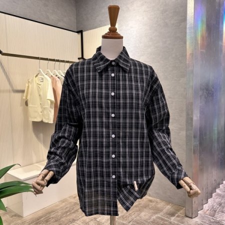 체크 단추 언발 셔츠