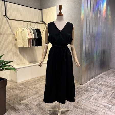 셔링 스트랩 지퍼 롱 원피스