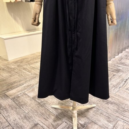 셔링 스트랩 지퍼 롱 원피스