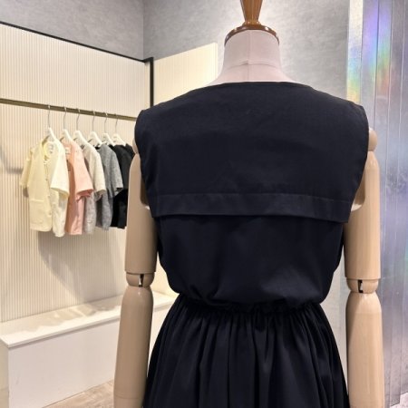 셔링 스트랩 지퍼 롱 원피스