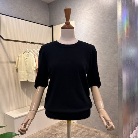 베이직 라운드 니트