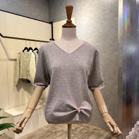 V넥 베이직 니트