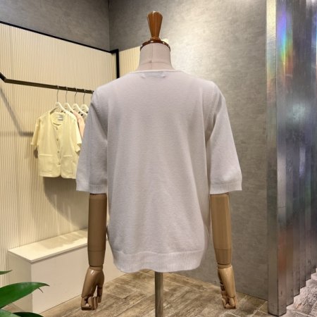 V넥 베이직 니트