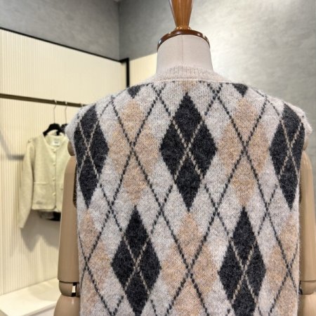 에이비에프지 패턴 브이넥 집업 니트 베스트