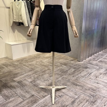 백밴딩 투턱 반바지