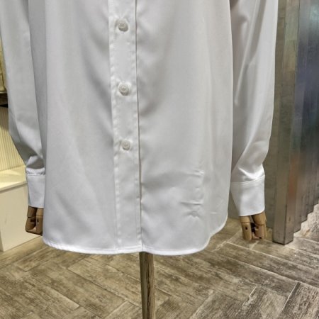 자수마크 언발 셔츠