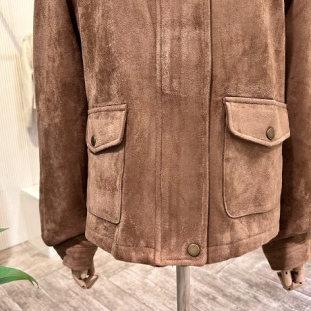 배색 카라 페이크 세무 재킷