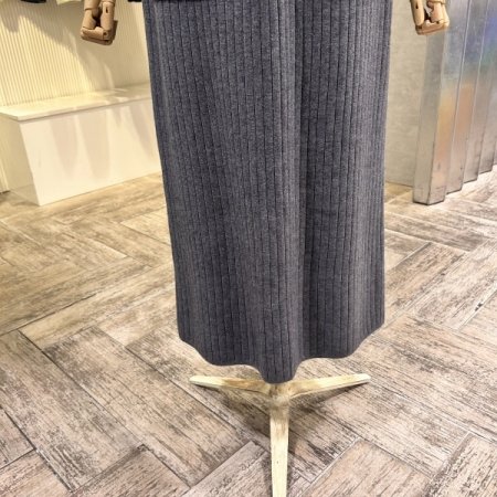 밴딩 포켓 니트 롱 스커트