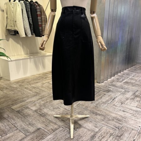 페이크 레더 포켓 롱 스커트