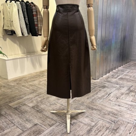 페이크 레더 포켓 롱 스커트
