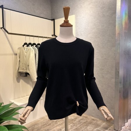 베이직 라운드 니트